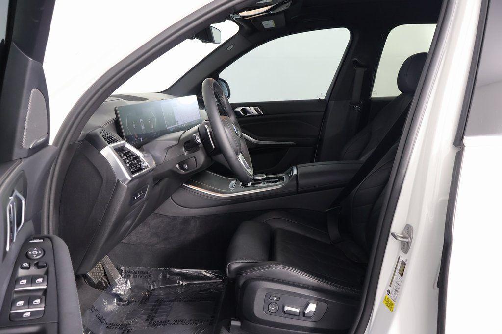 صورة 10 لـ 2024 BMW X5 SDRIVE40I