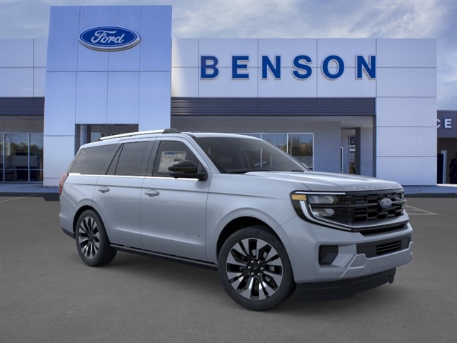 New 2026 Ford Expedition Platinum