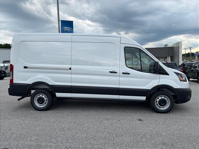 صورة 2 لـ 2026 FORD TRANSIT-250 148 WB MEDIUM ROOF CARGO