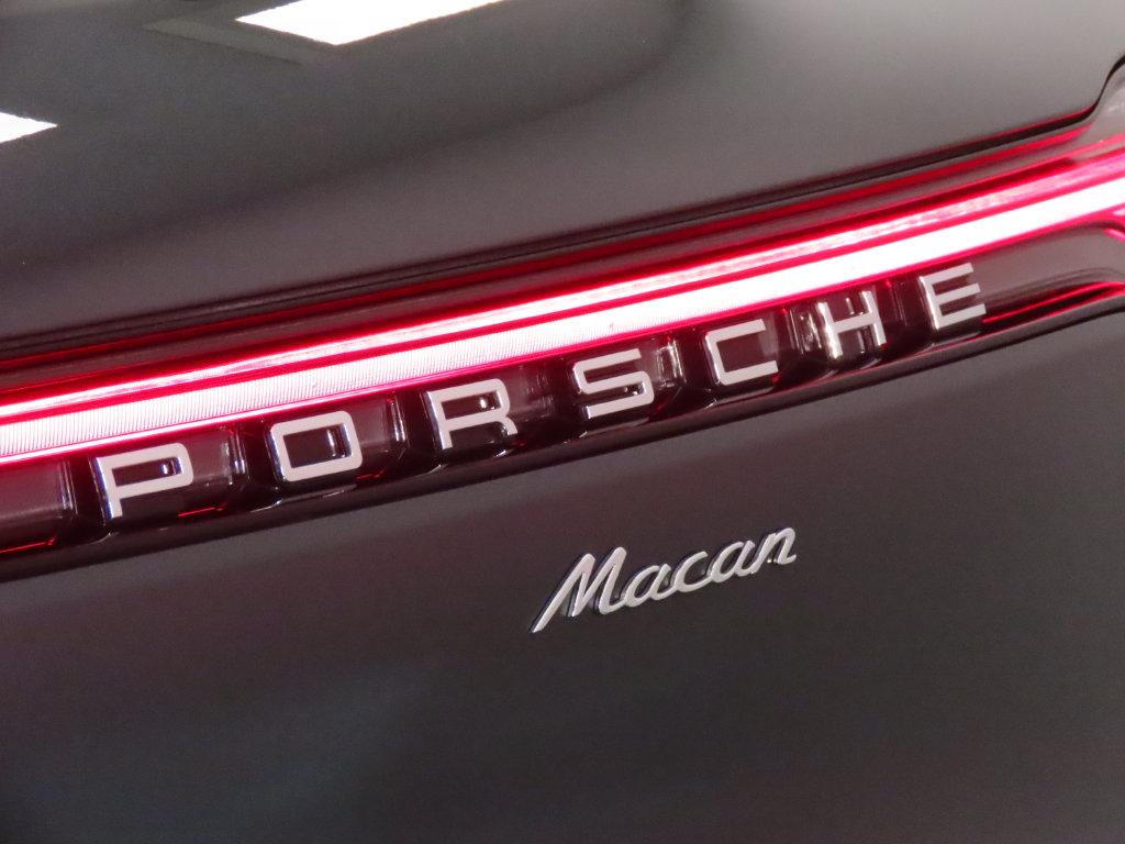 صورة مصغرة 12 لـ 2025 Porsche MACAN