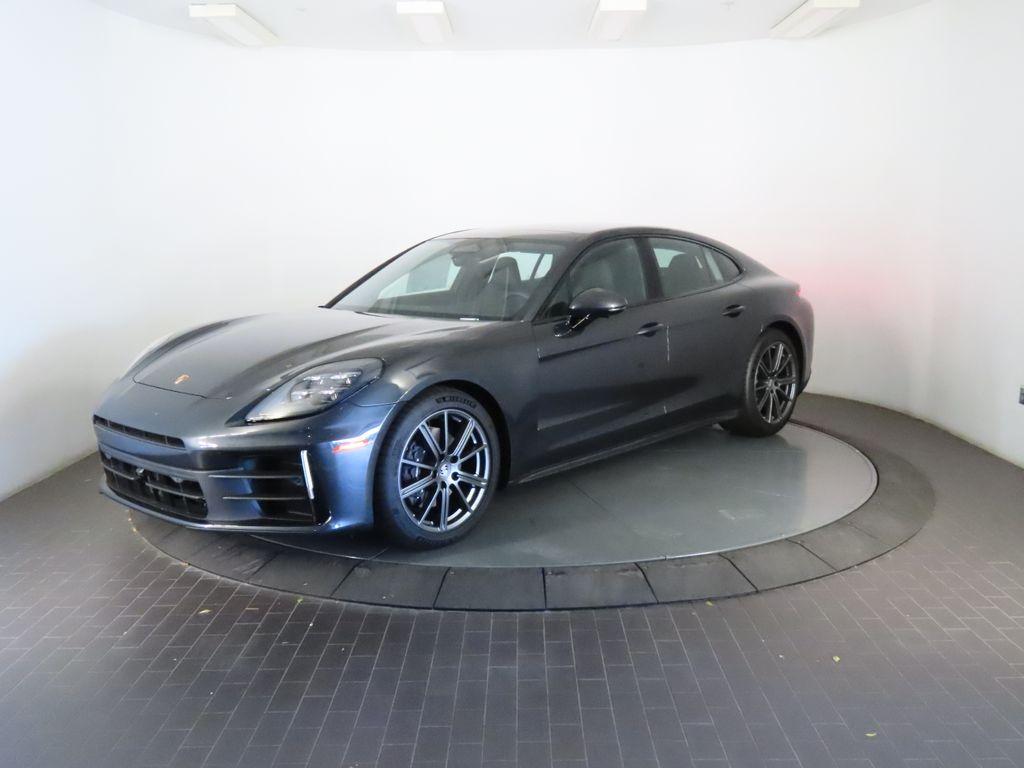 New 2026 Porsche Panamera Base