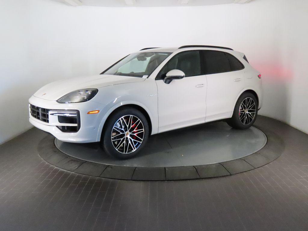 New 2026 Porsche Cayenne S