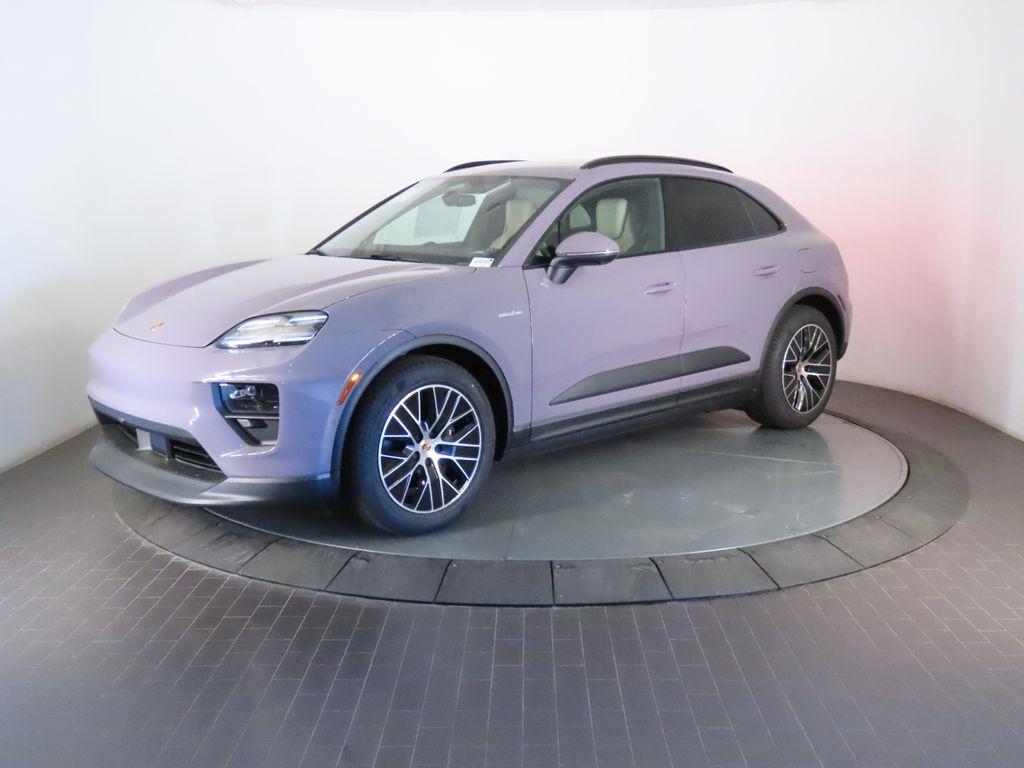 New 2026 Porsche Macan 4