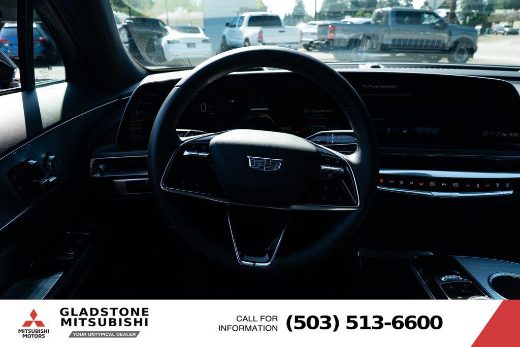 صورة 12 لـ 2024 Cadillac LYRIQ TECH