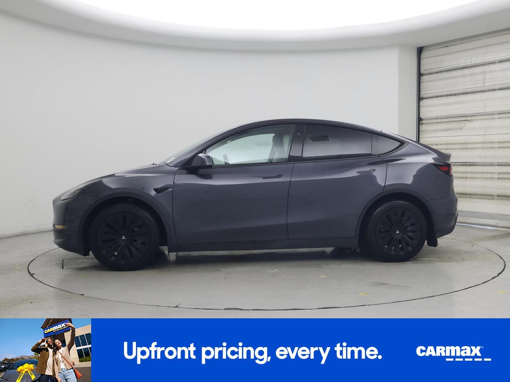 TESLA MODEL Y LONG RANGE - 3