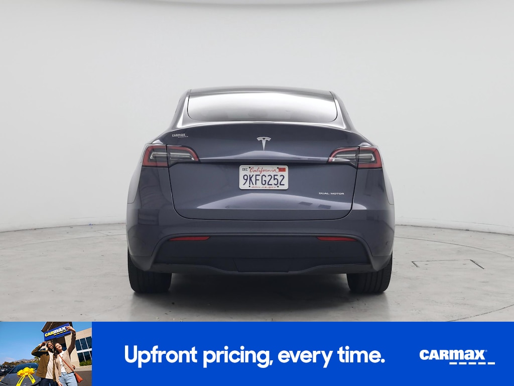 TESLA MODEL Y LONG RANGE - 7