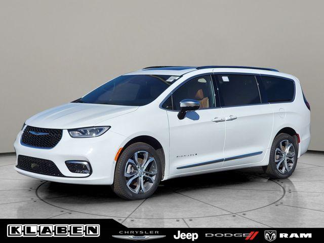 New 2026 Chrysler Pacifica Pinnacle
