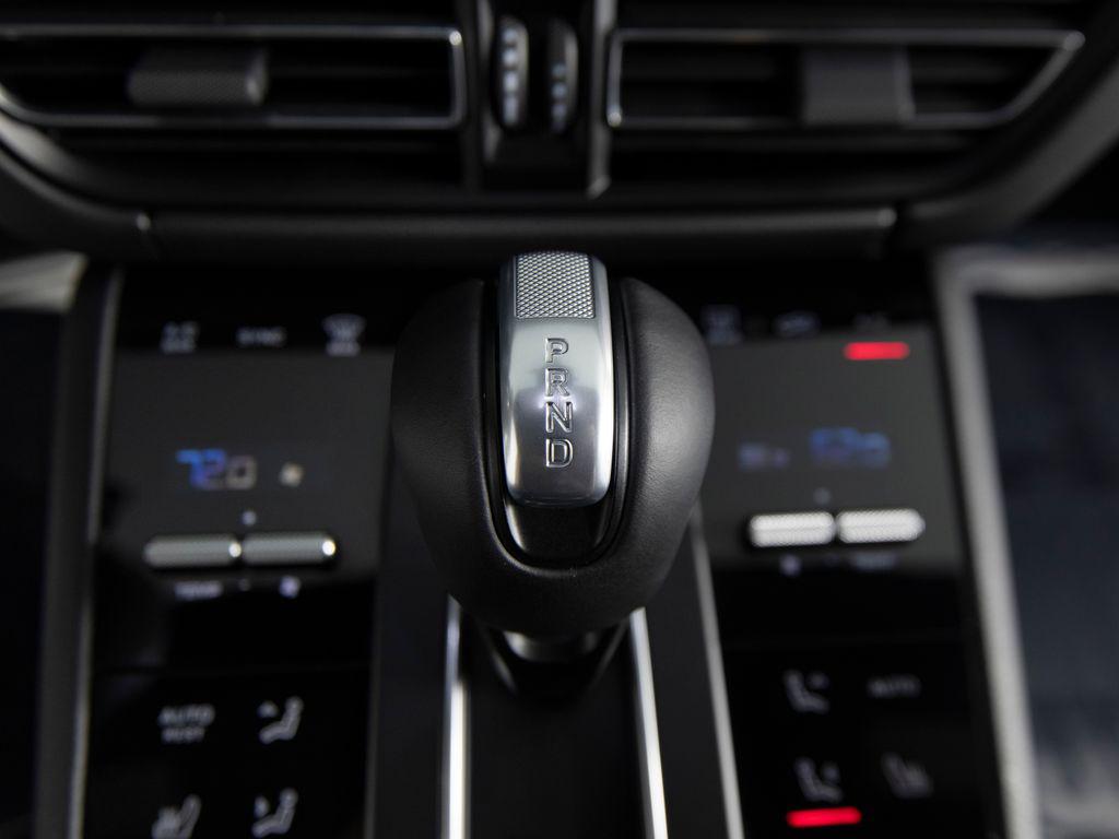 صورة مصغرة 29 لـ 2026 Porsche MACAN