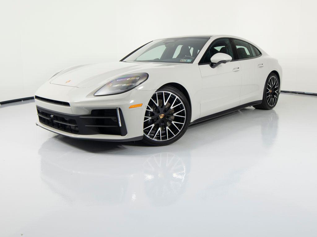 New 2026 Porsche Panamera 4