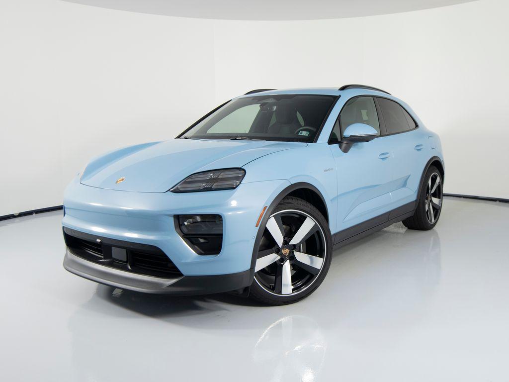 New 2026 Porsche Macan Macan Electric 4