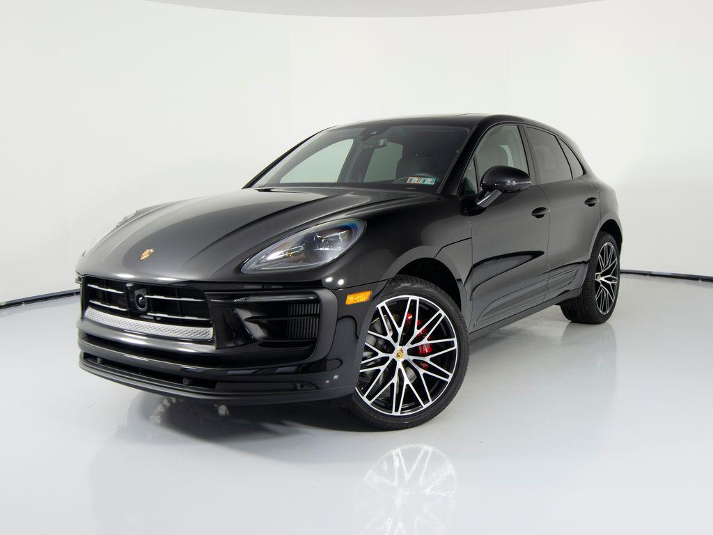 New 2026 Porsche Macan Macan