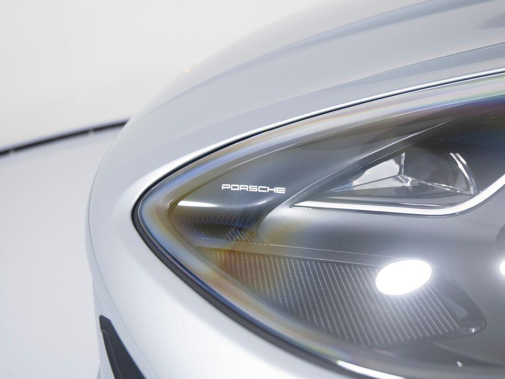 صورة مصغرة 36 لـ 2021 Porsche MACAN