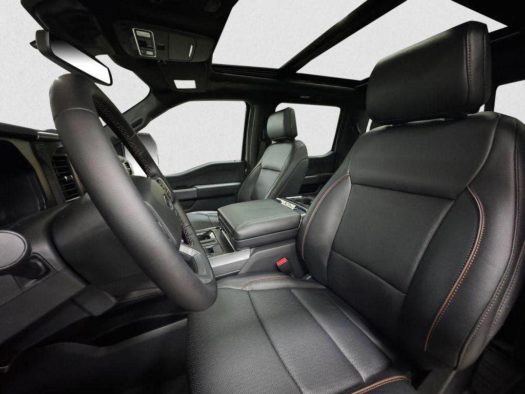 FORD F-150 LARIAT - 9