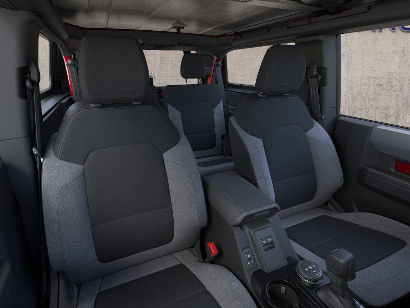 صورة 10 لـ 2026 FORD BRONCO BASE