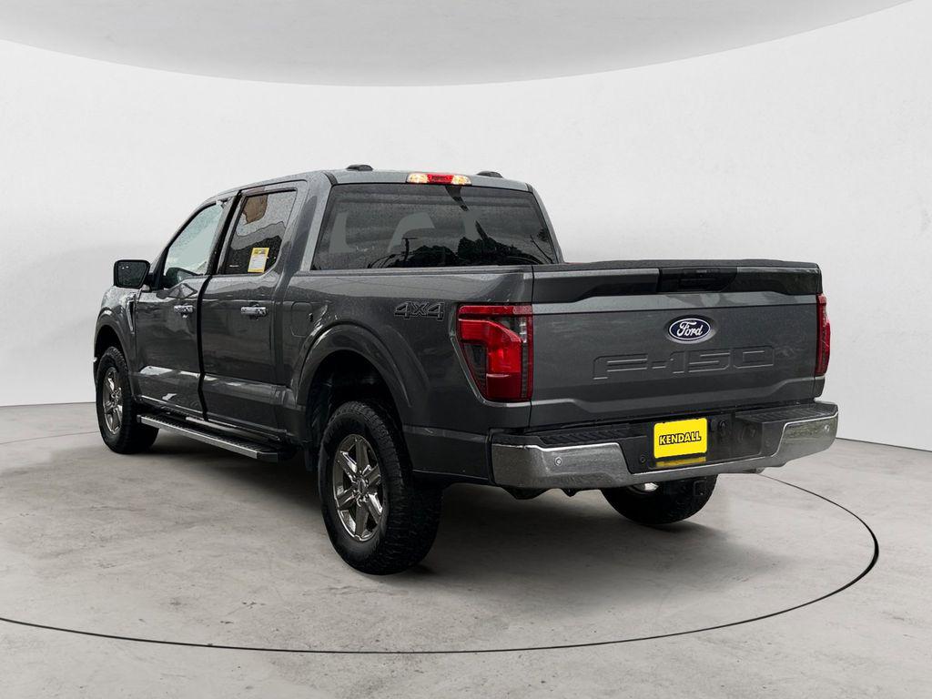2025 FORD F-150 XLT photo 3