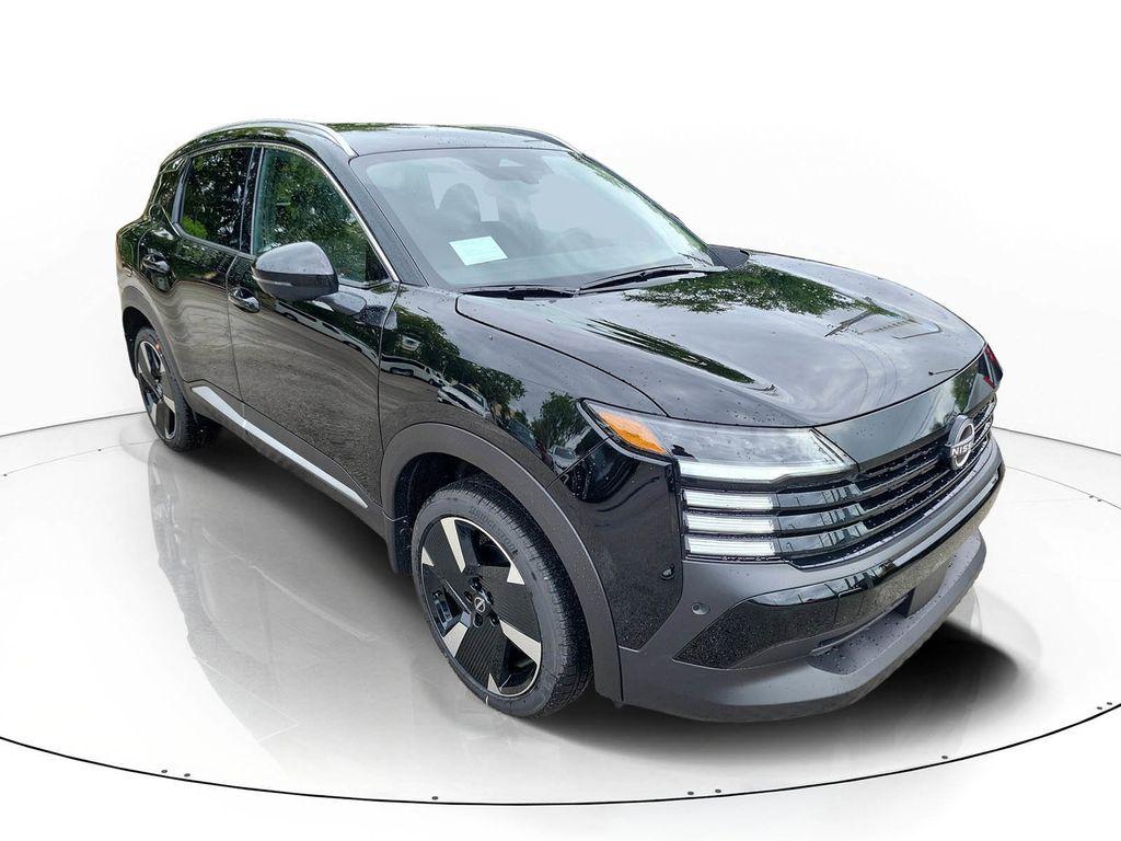 New 2026 Nissan Kicks SR