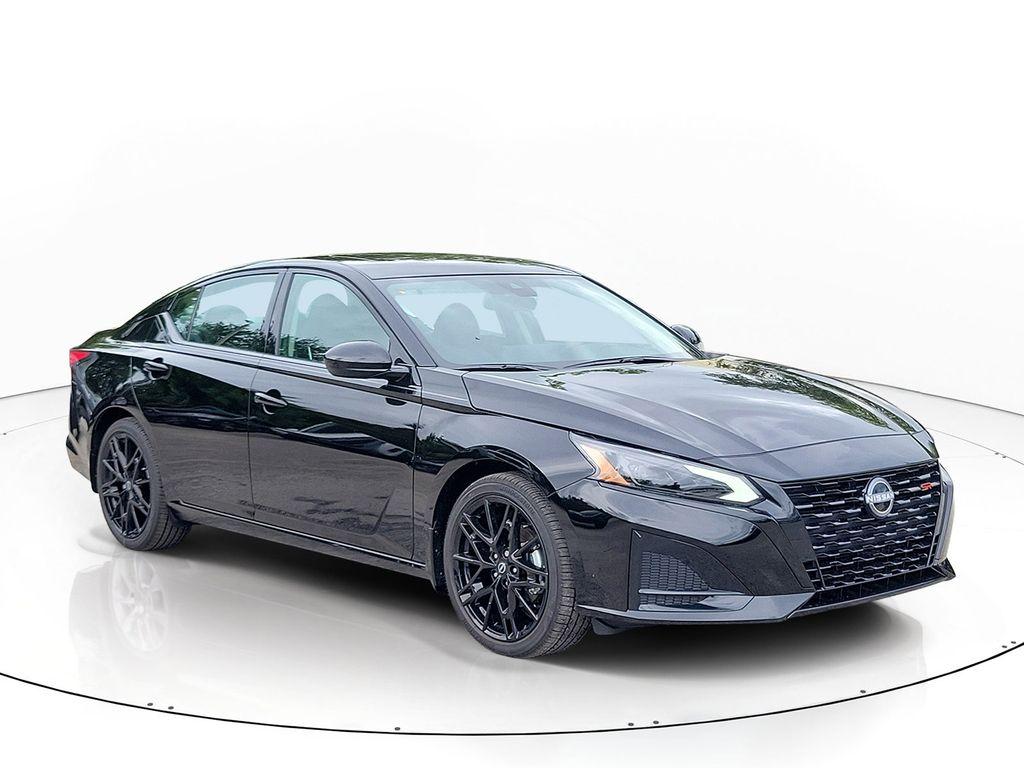 New 2026 Nissan Altima 2.5 SR