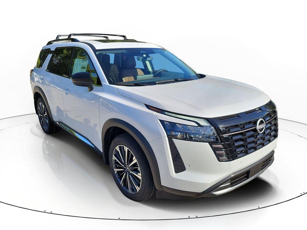 New 2026 Nissan Pathfinder Platinum