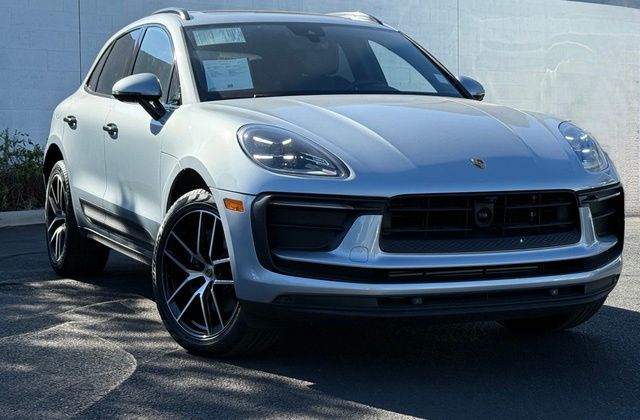 2025 Porsche MACAN 照片 7