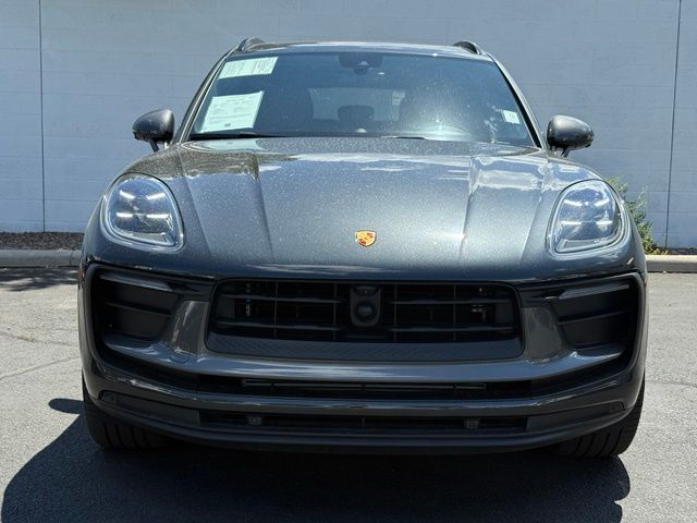 صورة 6 لـ 2024 Porsche MACAN