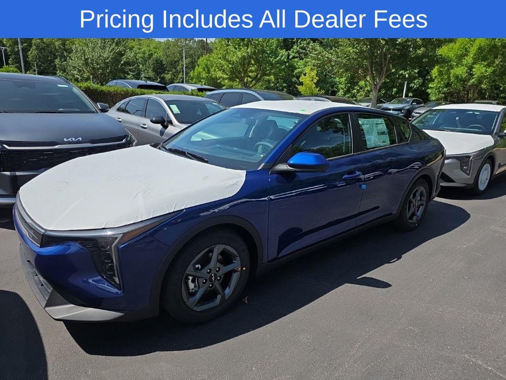 New 2026 Kia K4 LXS