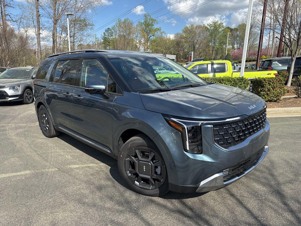 New 2026 Kia Carnival SX