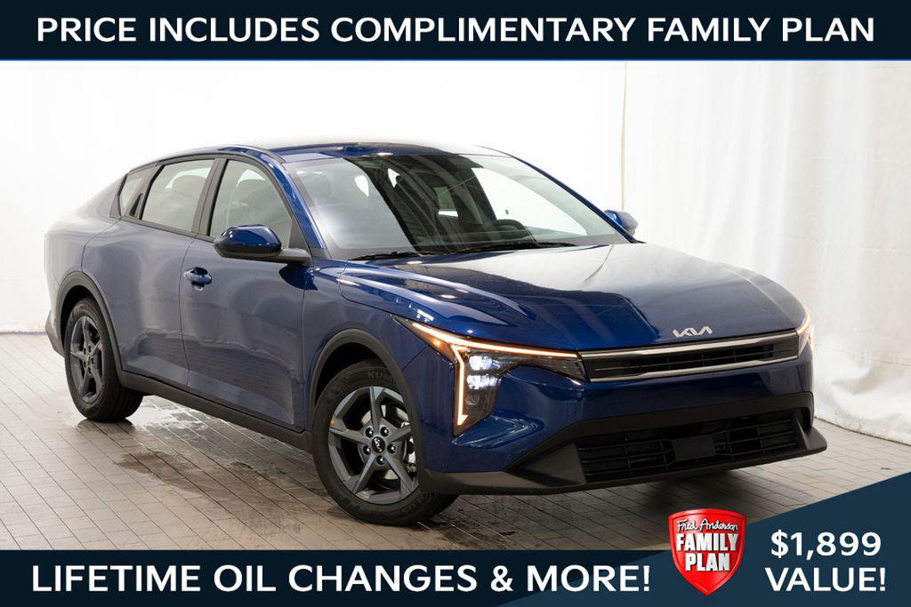 New 2026 Kia K4 LXS
