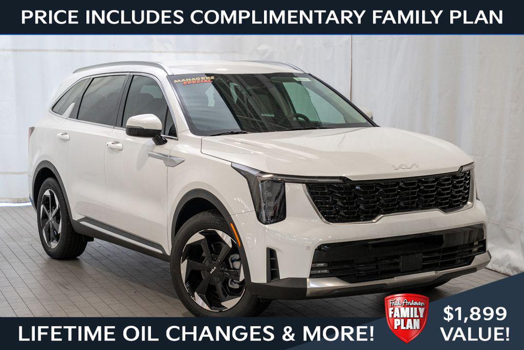 New 2025 Kia Sorento Hybrid EX