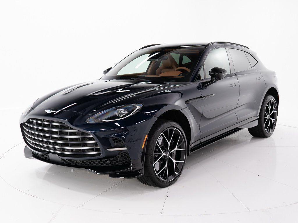 New 2026 Aston Martin DBX 707