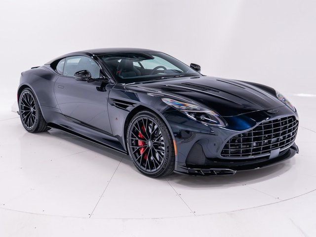 2026 Aston Martin DB12 S 照片 7
