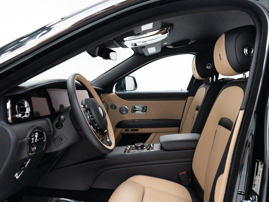 2025 ROLLS-ROYCE GHOST — миниатюра 16