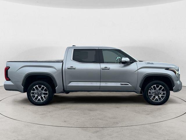 TOYOTA TUNDRA - 6