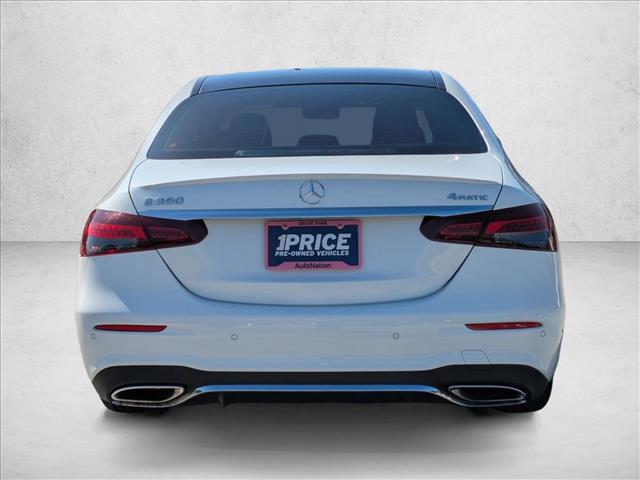 MERCEDES-BENZ E-CLASS - 6