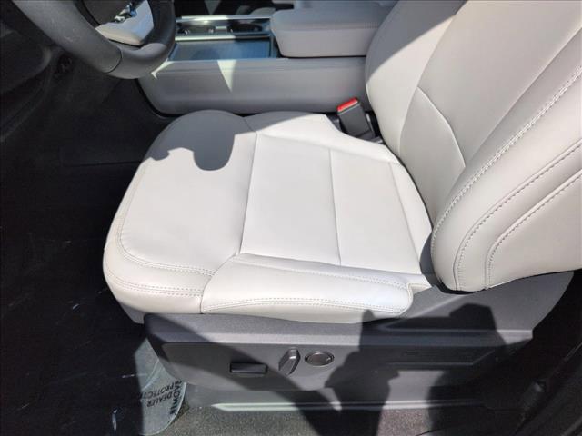 صورة 4 لـ 2026 FORD EXPEDITION MAX ACTIVE 4X4