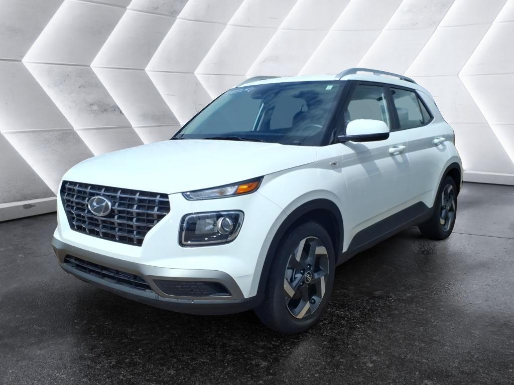 New 2026 Hyundai VENUE SEL