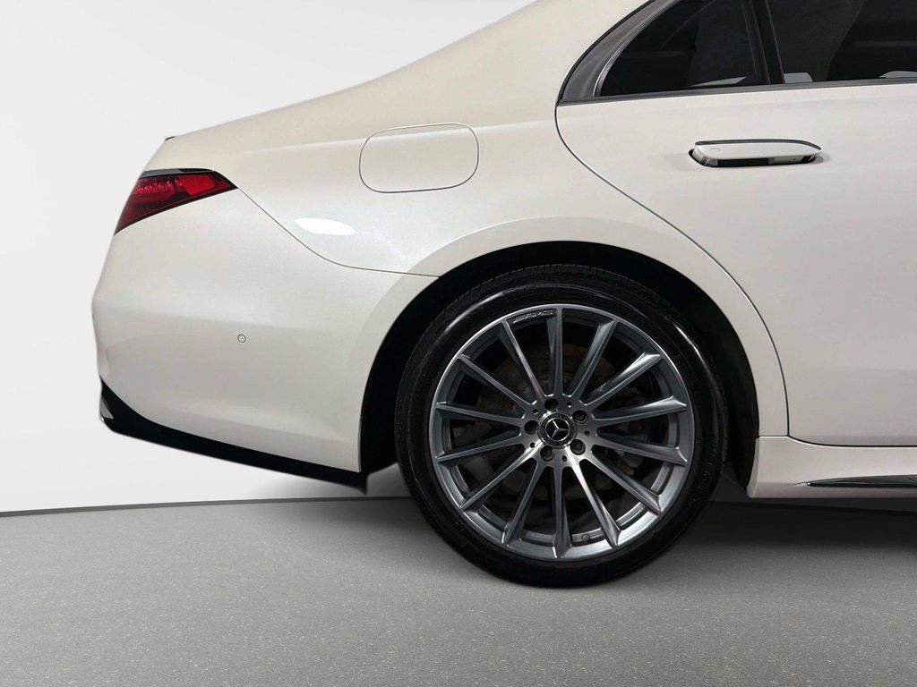 صورة 6 لـ 2023 Mercedes-BENZ S-CLASS