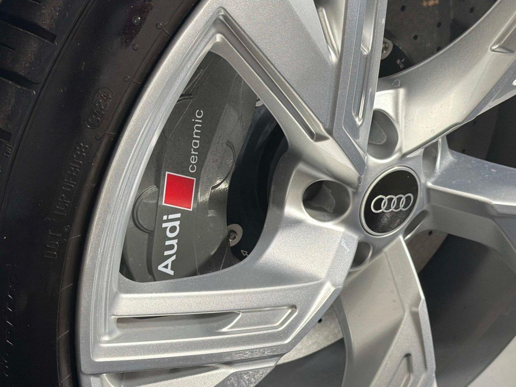 صورة مصغرة 23 لـ 2021 AUDI RS 6 AVANT 4.0T