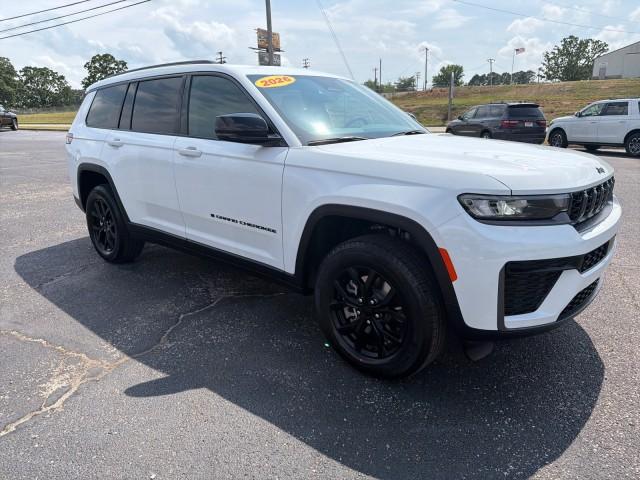 New 2026 Jeep Grand Cherokee L Laredo