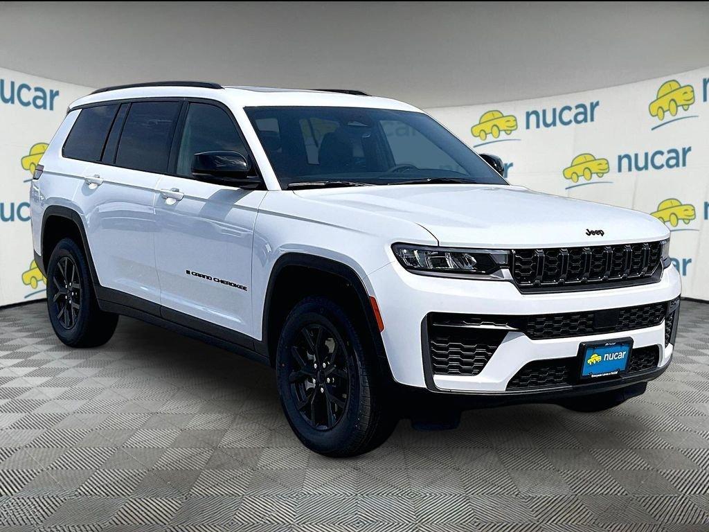 New 2026 Jeep Grand Cherokee L Laredo