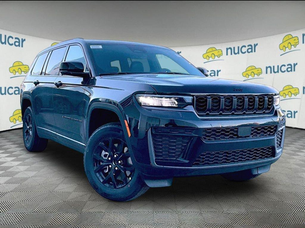 New 2026 Jeep Grand Cherokee L Laredo