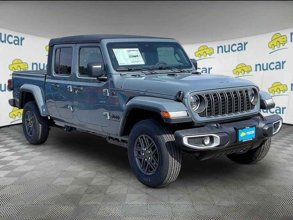 New 2026 Jeep Gladiator Sport