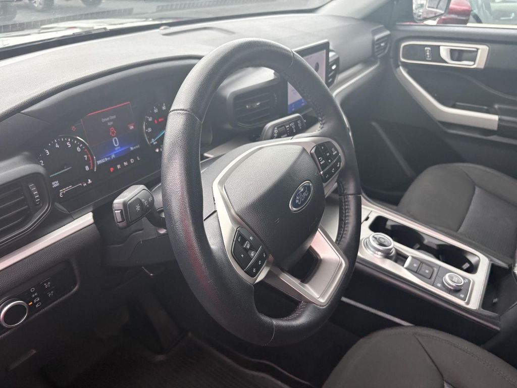 صورة 8 لـ 2024 FORD EXPLORER XLT