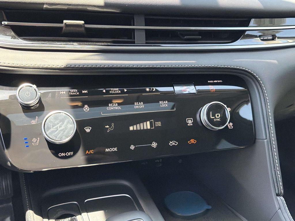 2027 Infiniti QX60 LUXE — миниатюра 21