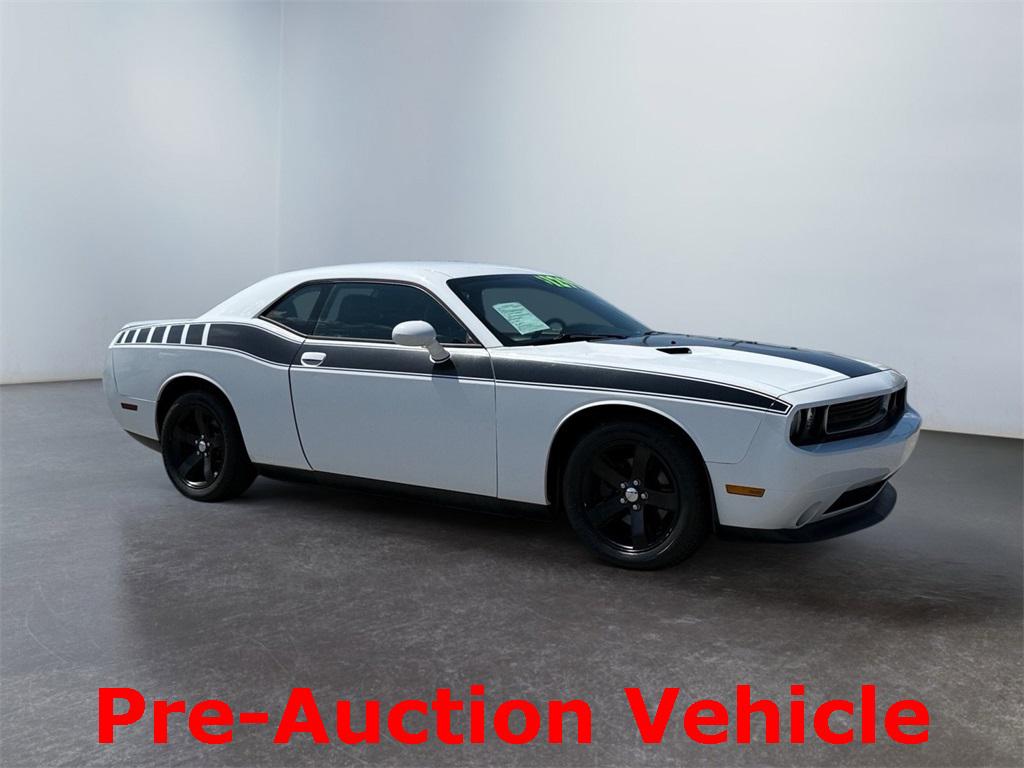 Used 2014 Dodge Challenger SXT