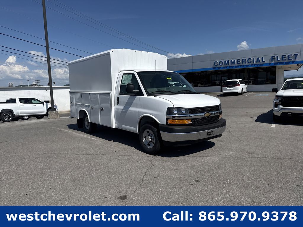 New 2026 Chevrolet Express 3500 Work Van