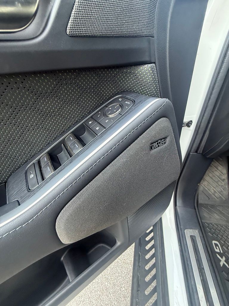 صورة 9 لـ 2024 Lexus GX 550 OVERTRAIL+