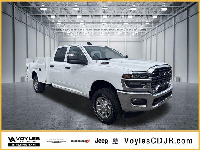 New 2026 RAM 2500 Tradesman Crew Cab 4x4 8' Box