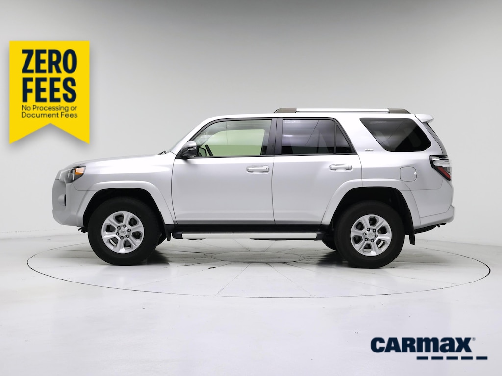 2022 Toyota 4RUNNER SR5 PREMIUM — фото 3