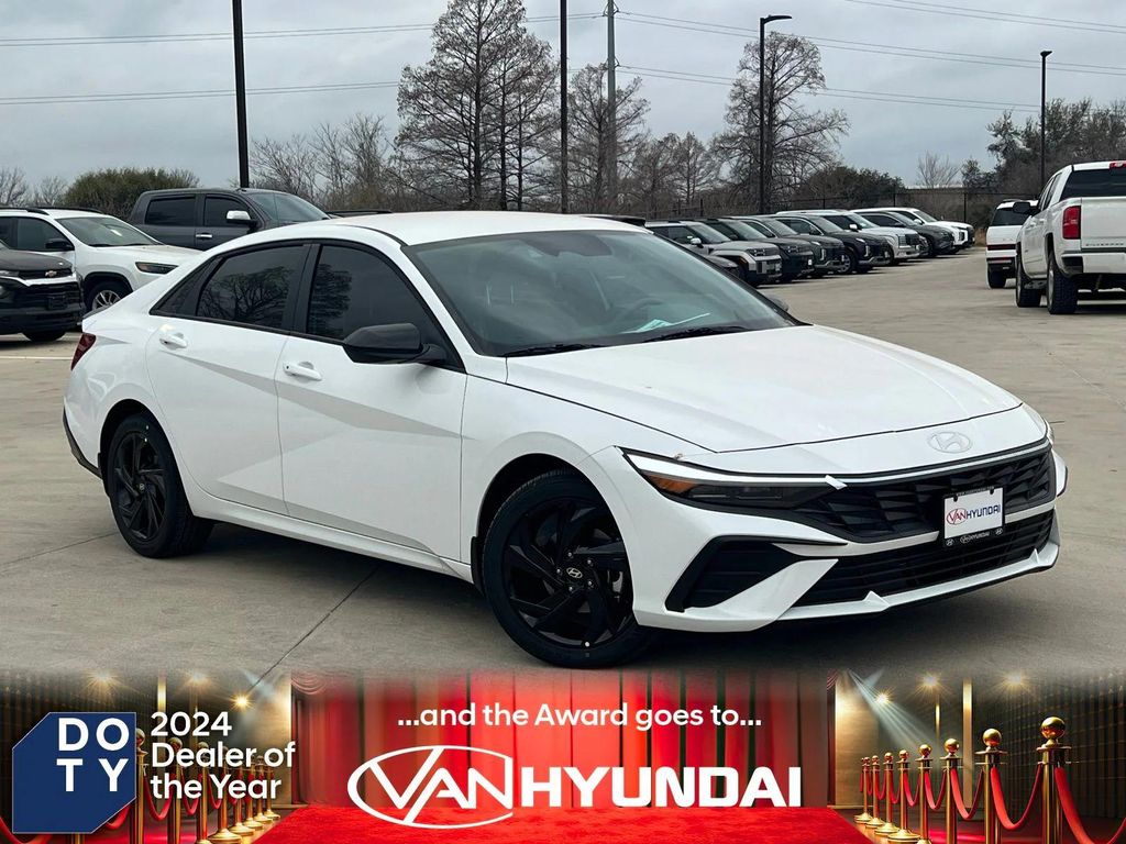 New 2026 Hyundai ELANTRA Sport