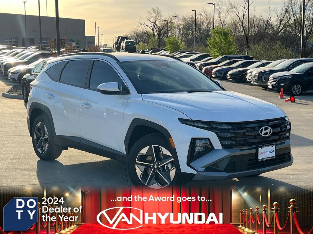 New 2026 Hyundai TUCSON SEL